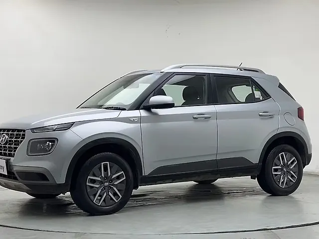 Used 2022 Hyundai Venue in Delhi