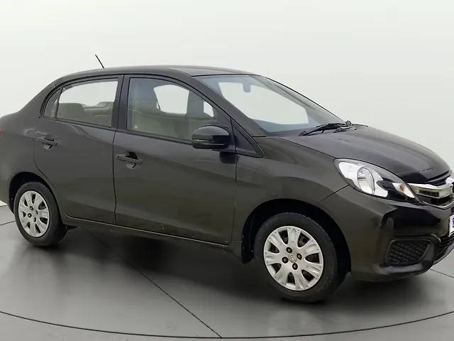 Used 2016 Honda Amaze in Ahmedabad