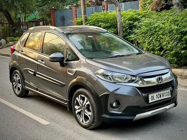 Used 2017 Honda WR-V in Delhi Used 2017 Honda WR-V in Delhi