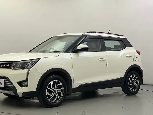 Used 2023 Mahindra XUV300 in Ahmedabad Used 2023 Mahindra XUV300 in Ahmedabad