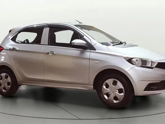 Used 2017 Tata Tiago in Surat