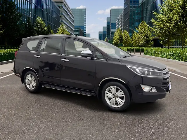 Used 2019 Toyota Innova Crysta in Pune
