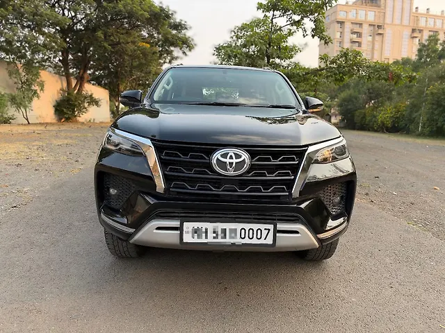 Used 2025 Toyota Fortuner in Pune Used 2025 Toyota Fortuner in Pune