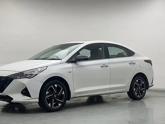 Used 2021 Hyundai Verna in Delhi