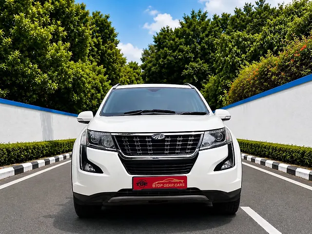 Used 2019 Mahindra XUV500 in Delhi