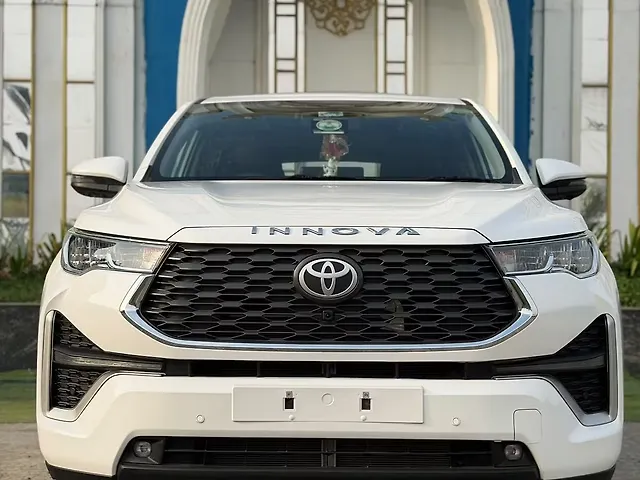 Used 2025 Toyota Innova Hycross in Delhi