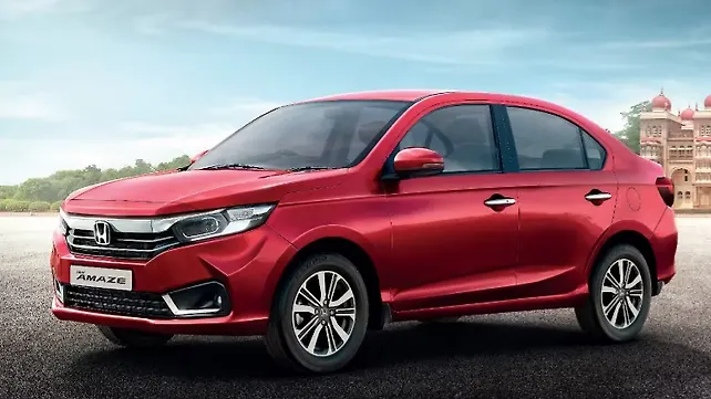 Honda Amaze facelift priced at Rs 7.16 lakh Honda Amaze facelift priced at Rs 7.16 lakh