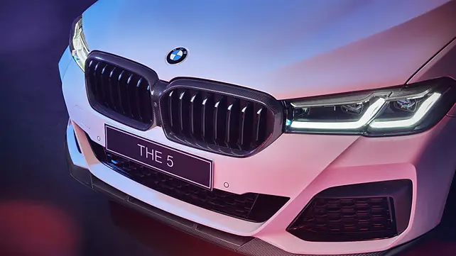 BMW launches 5 Series 530i M Sport ‘Carbon Edition’ in India at Rs 66.30 lakh BMW launches 5 Series 530i M Sport ‘Carbon Edition’ in India at Rs 66.30 lakh