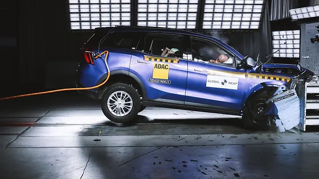 2021 Mahindra XUV700 achieves five stars in NCAP crash test 2021 Mahindra XUV700 achieves five stars in NCAP crash test
