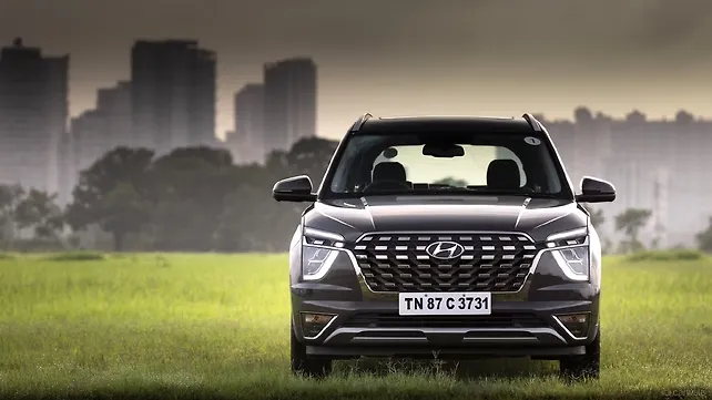 Hyundai discountinues two entry-level petrol variants of the Alcazar Hyundai discountinues two entry-level petrol variants of the Alcazar