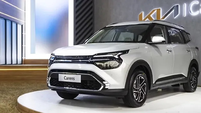 Kia Carens to be offered in India across five variants and three engine options Kia Carens to be offered in India across five variants and three engine options