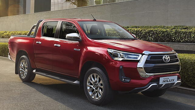 Toyota Hilux bookings halted; to be launched in March 2022