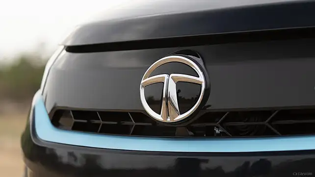 Tata Motors signs MoU to acquire Ford India’s plant at Sanand Tata Motors signs MoU to acquire Ford India’s plant at Sanand