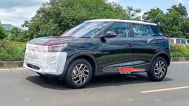 Mahindra XUV300 facelift spied on test
