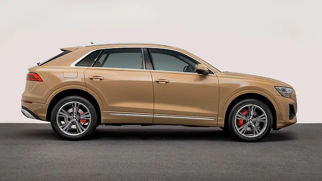 Audi Q8 facelift launched in India at Rs. 1.17 crore Audi Q8 facelift launched in India at Rs. 1.17 crore