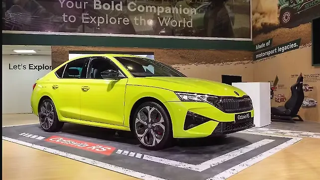Skoda Octavia RS India Launch on 17 October, Bookings from 6 October Skoda Octavia RS India Launch on 17 October, Bookings from 6 October