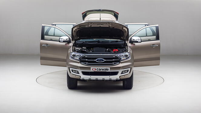 Ford Endeavour 360° View Open