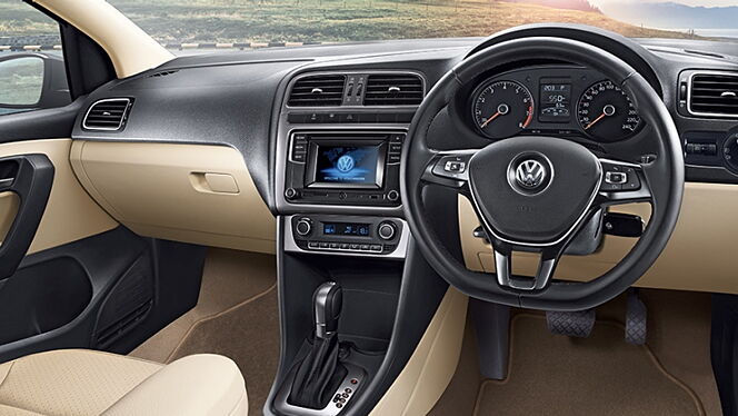 Volkswagen Vento 2015 360° View Interior
