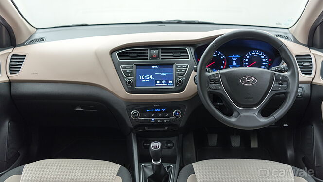 Hyundai Elite i20 2018 360° View Interior