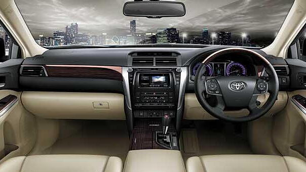 Toyota Camry 2015 360° View Interior