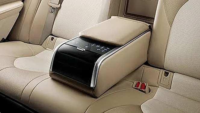 Toyota Camry 360° View Interior