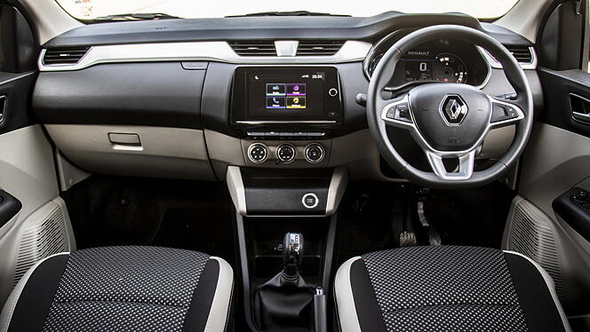 Renault Triber 360° View Interior