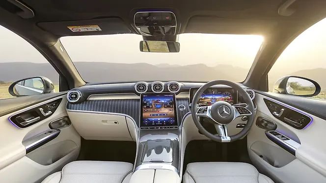 Mercedes-Benz GLC 360° View Interior