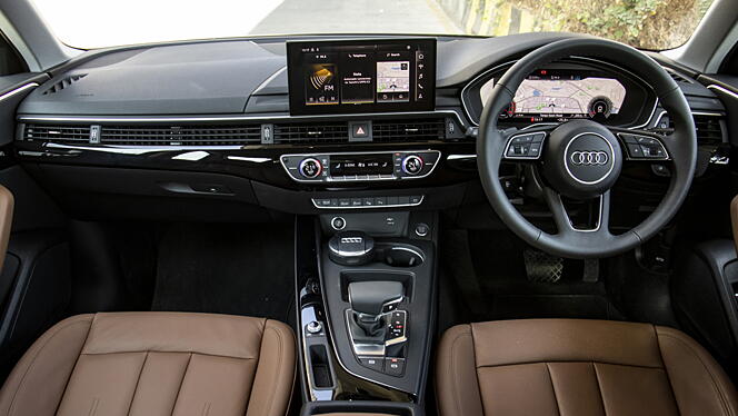 Audi A4 360° View Interior