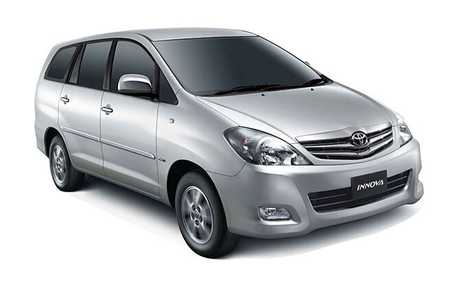 Toyota Innova [2005-2009] Image