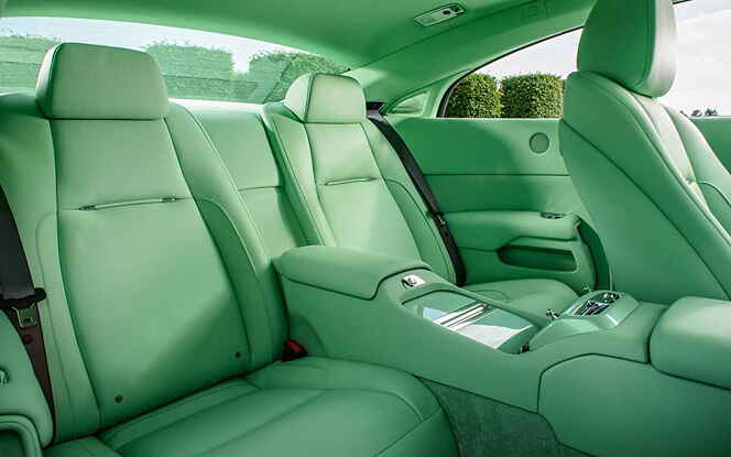 Rolls-Royce Wraith Rear Seat Space