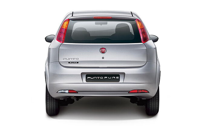 Fiat Punto Pure [2016-2017] Rear View