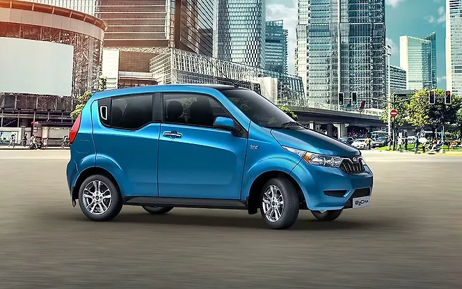Mahindra e2o PLUS Exterior Mahindra e2o PLUS Exterior
