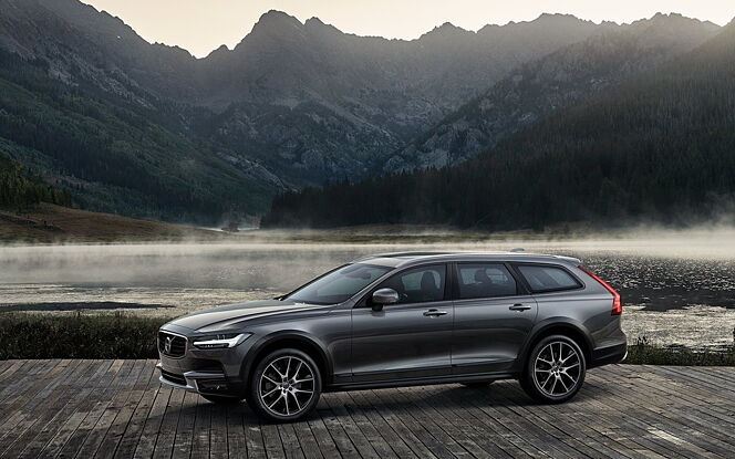 Volvo V90 Cross Country - V90 Cross Country Price, Specs, Images, Colours