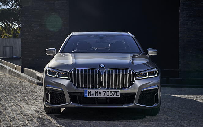 BMW 7 Series [2019-2023] Front View