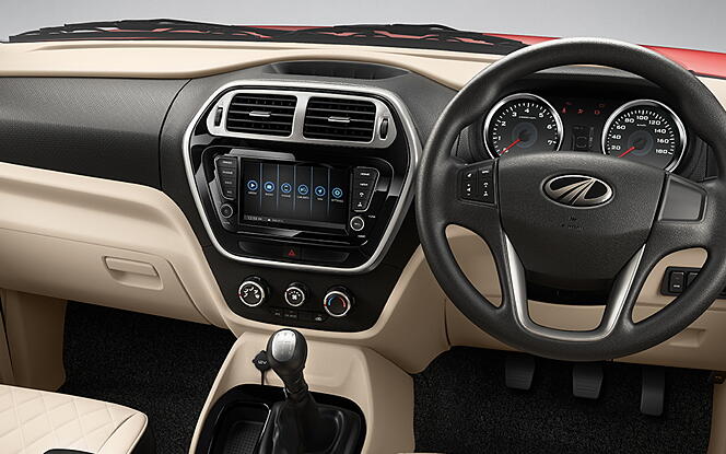 Mahindra TUV300 Steering