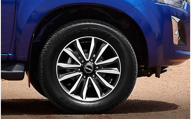 Isuzu D-MAX V-Cross [2019-2020] Wheels-Tyres