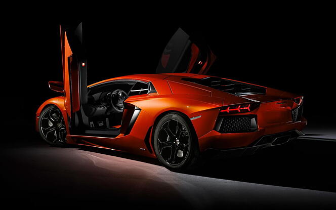 Lamborghini Aventador Aventador Price Specs Images Colours