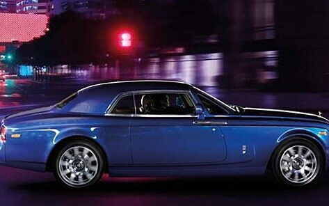 Rolls-Royce Phantom Coupe Right Side