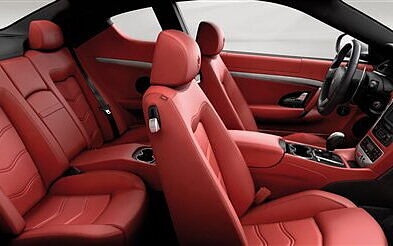 Maserati GranTurismo [2011-2015] Interior