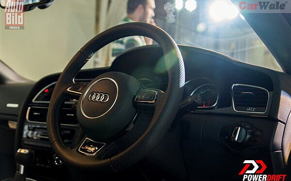 Audi RS5 [2012-2016] Steering