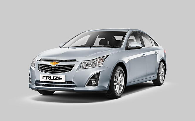 Chevrolet Cruze [2014-2016] Front Left View
