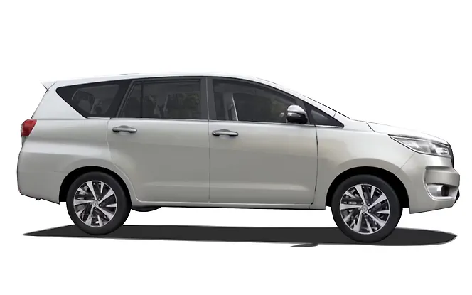 Toyota Innova Crysta Platinum White Pearl