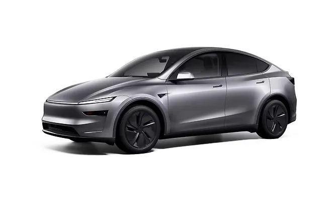Tesla Model Y - Quicksilver