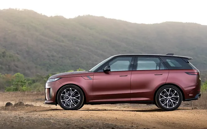 Land Rover Range Rover Left View Land Rover Range Rover Left View