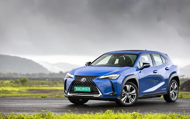 Lexus UX 300e Front Left View