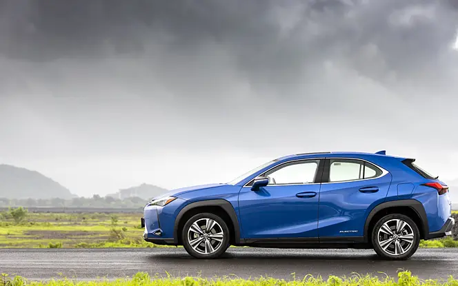 Lexus UX 300e Left View