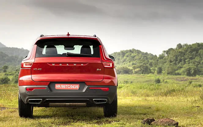 Volvo XC40 Rear View