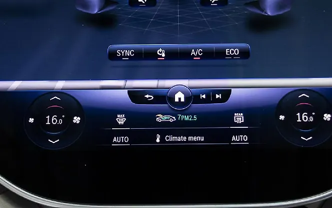 Mercedes-Benz EQS AC Controls