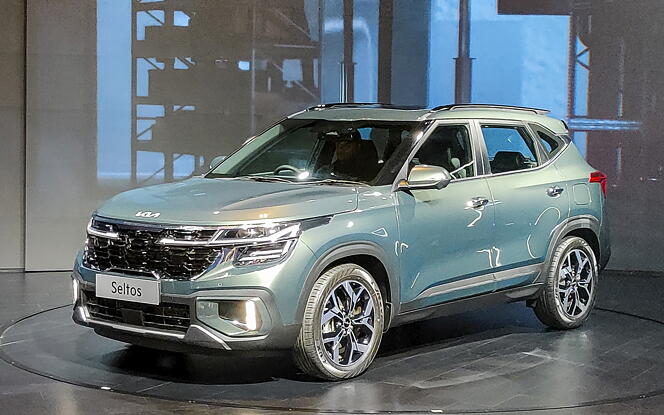 Kia launches Seltos facelift, prices revealed 