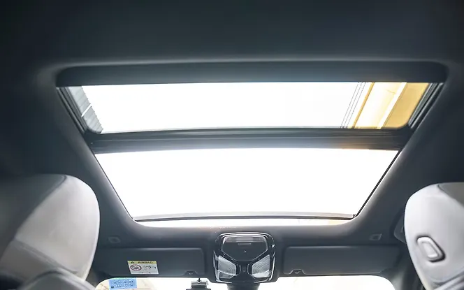 BMW M340i Sunroof